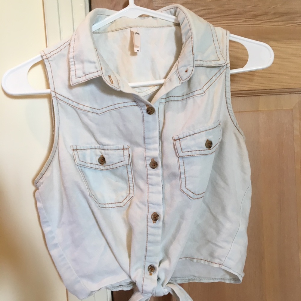 Cute tie front tank